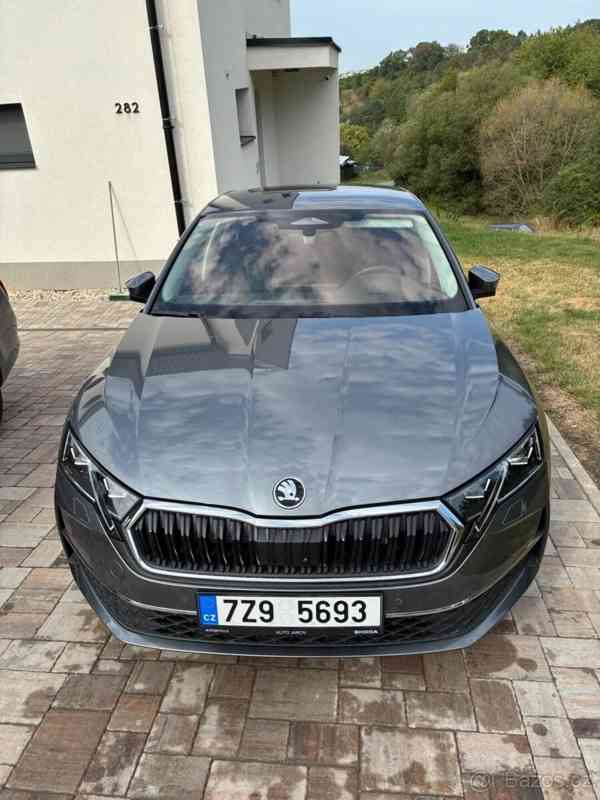 Škoda Octavia 1,5   Exclusive selection - foto 1