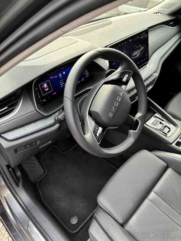 Škoda Octavia 1,5   Exclusive selection - foto 5