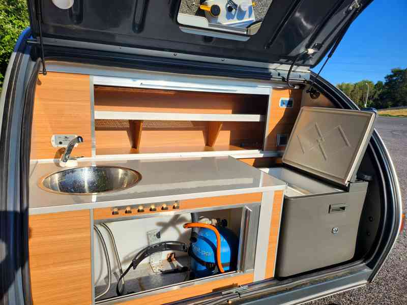 Karavan Caretta 1500 - foto 5