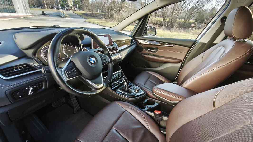BMW 2 216d,1.5,85kW,GT,1.maj,NAVI,garážováno,DPH - foto 9