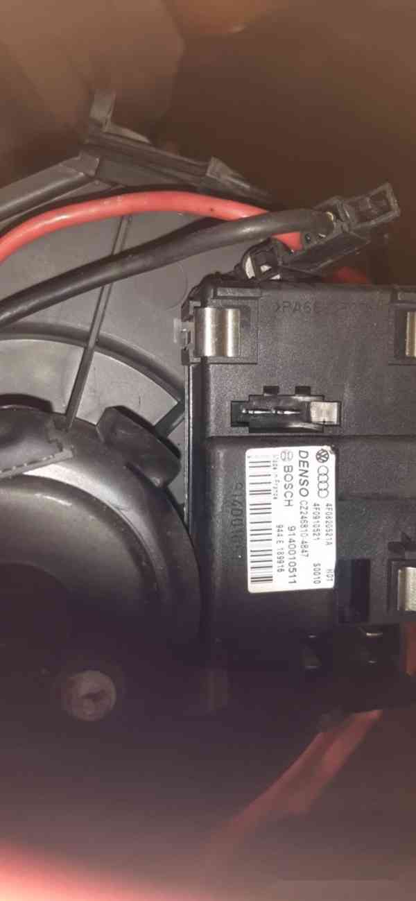 odpor ventilátoru audi A6 4f - foto 1
