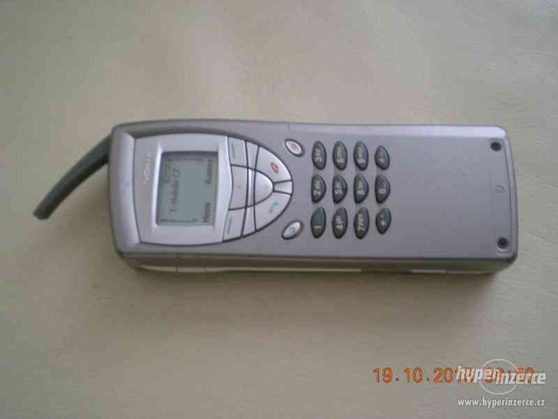 Nokia 9210 - komunikátor z r.2001 - foto 2
