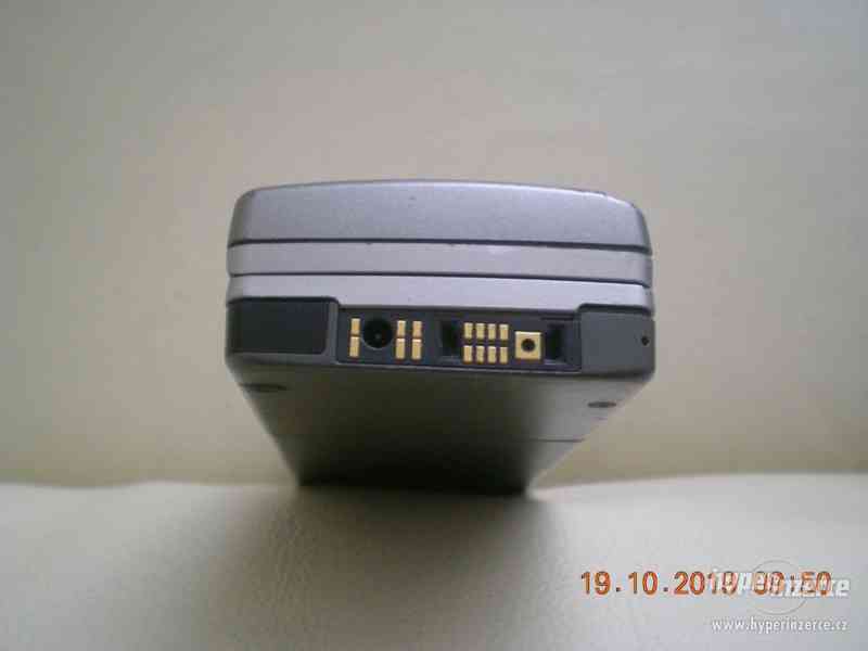 Nokia 9210 - komunikátor z r.2001 - foto 8