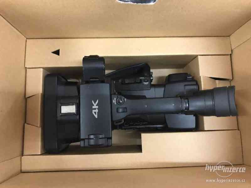 Sony FDR-AX1E Digitální rekordér 4K videokamery - foto 3