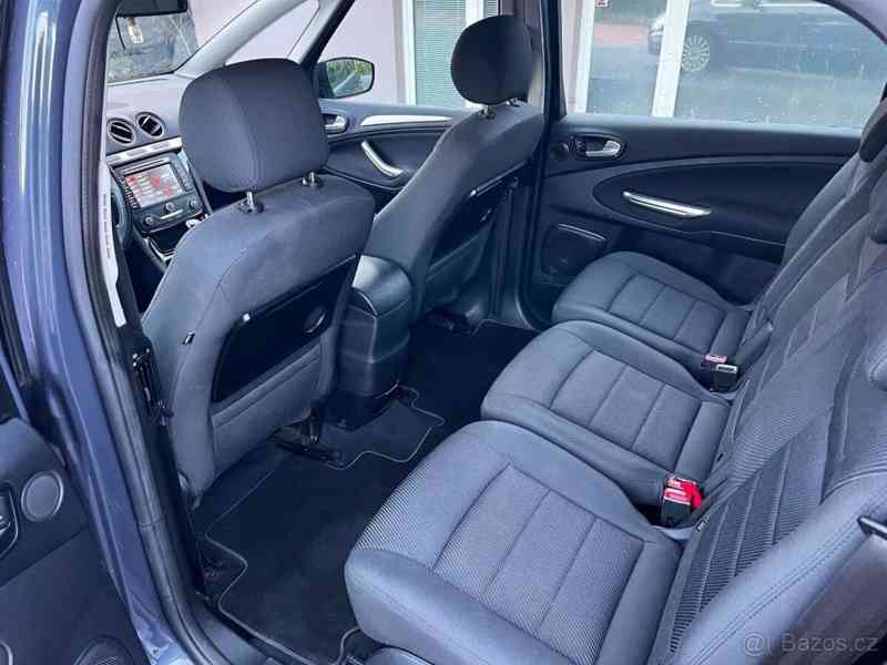 Ford S-MAX - foto 4
