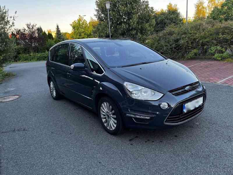Ford S-MAX - foto 1