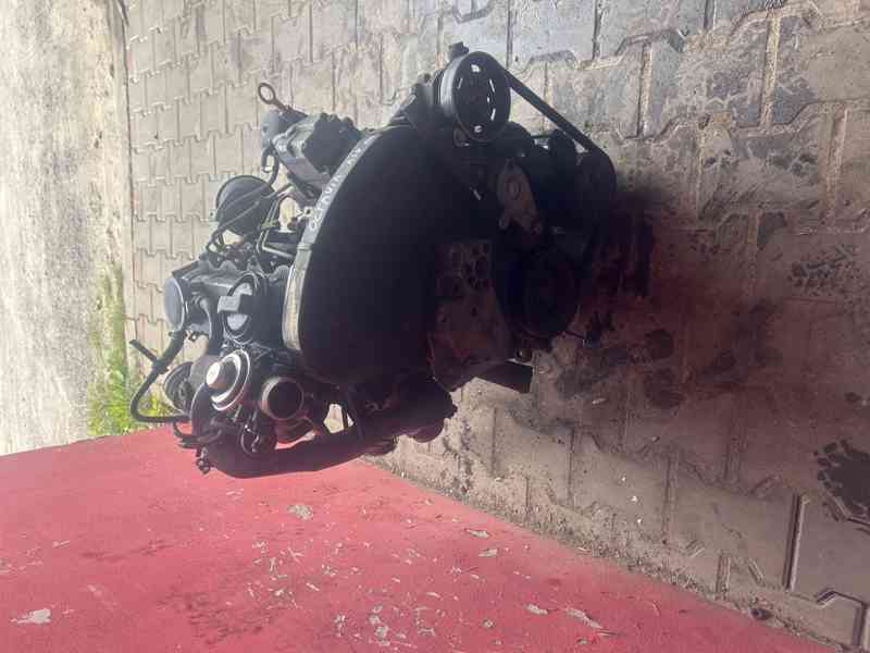 Motor 1,9TDI ASV 81KW Škoda Octavia kompletní - foto 2
