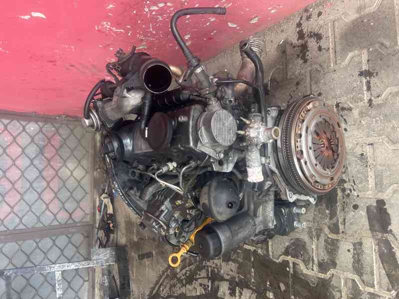 Motor 1,9TDI ASV 81KW Škoda Octavia kompletní - foto 3
