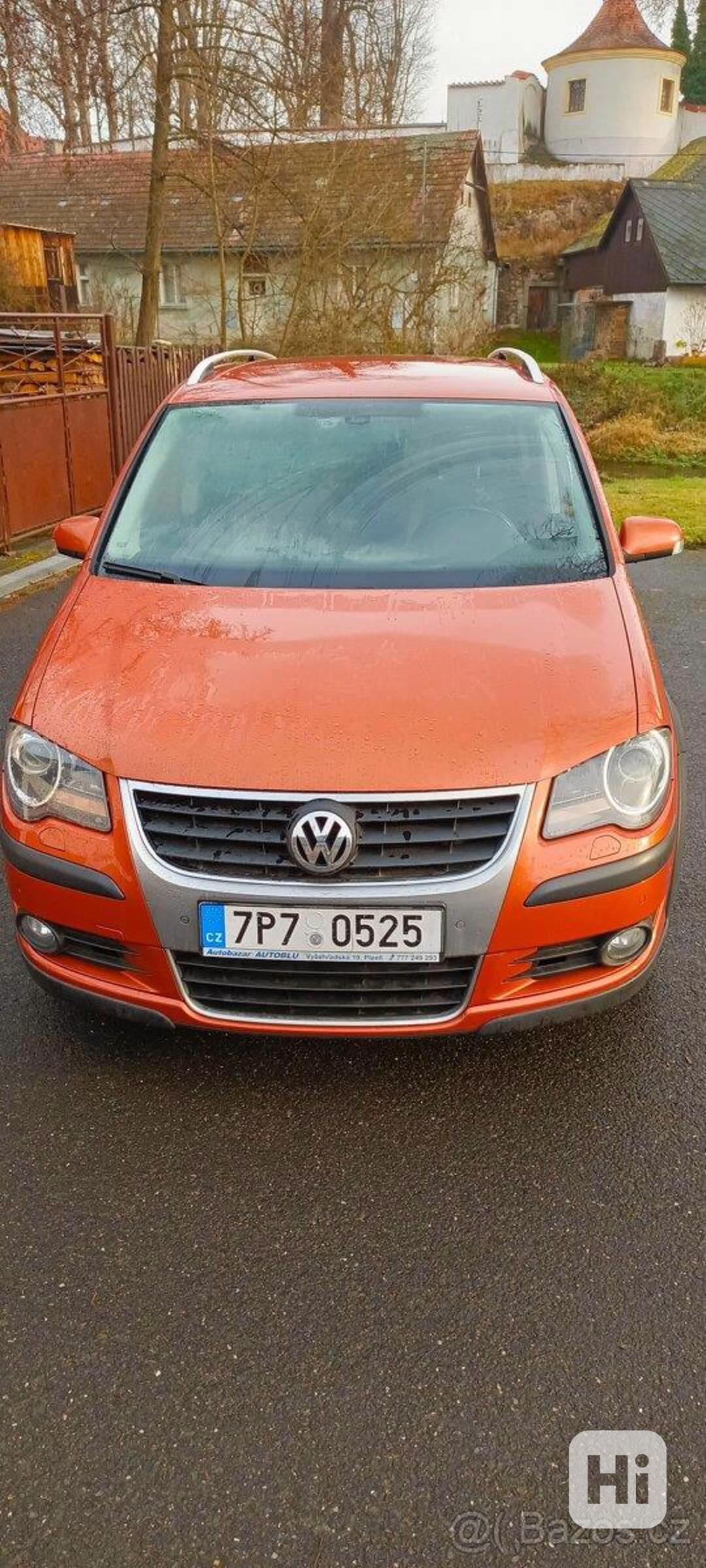 Volkswagen Touran 1,4   Cross TSI, LPG - foto 1