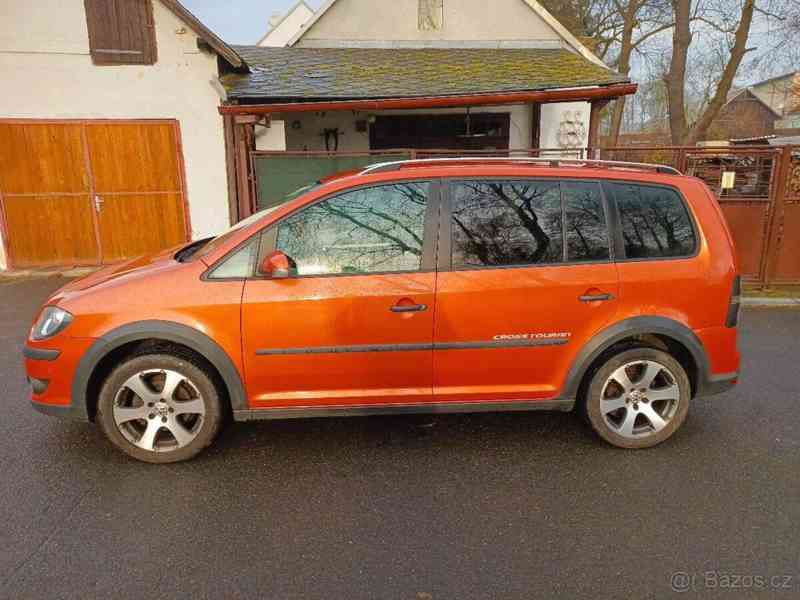 Volkswagen Touran 1,4   Cross TSI, LPG - foto 2