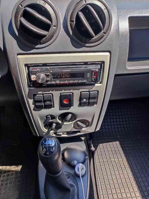 Prodám Dacia Logan Van FSD135 - foto 12
