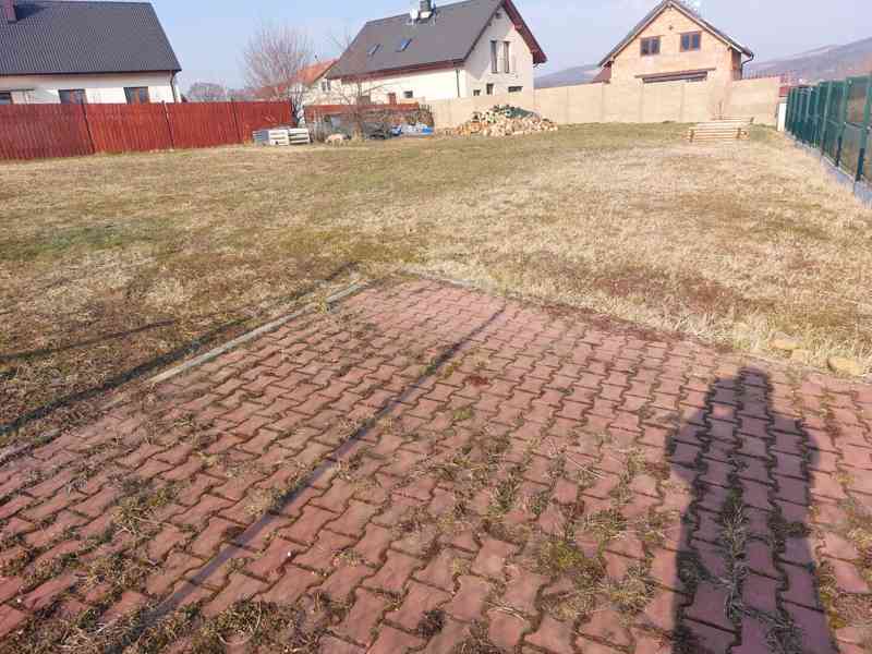 Stavebni pozemek 705m2, Drahlovice, Sjurov - foto 1