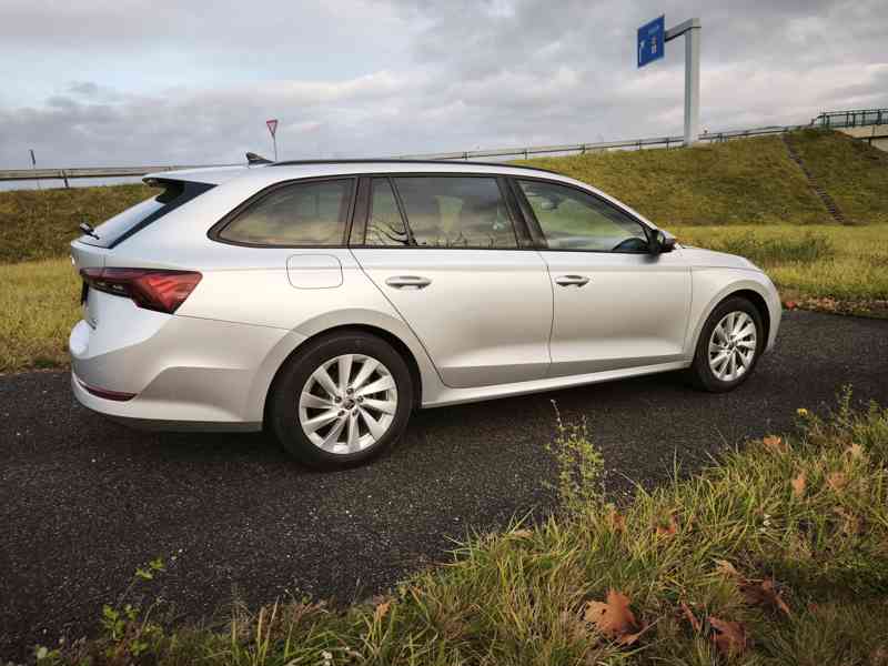 Škoda Octavia Combi, 2.0 TDI 4x4 TDI DSG Fresh ČR DPH tažné - foto 8