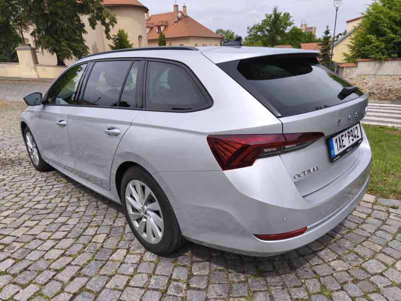 Škoda Octavia Combi, 2.0 TDI 4x4 automat DSG Fresh ČR DPH  - foto 59