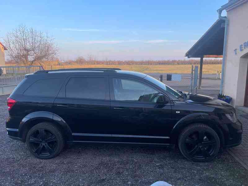 Fiat Freemont 2.0, 125 kW, r. v. 2014, manuál - foto 3