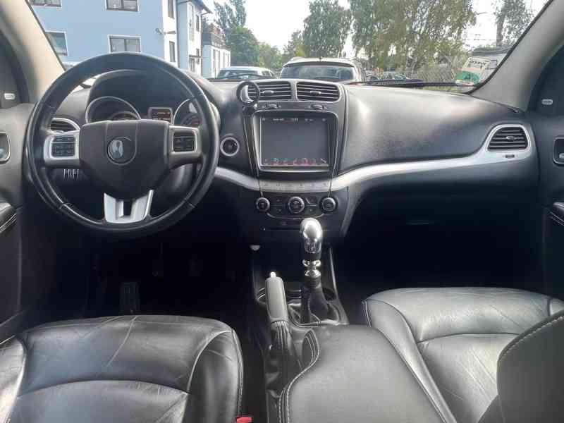 Fiat Freemont 2.0, 125 kW, r. v. 2014, manuál - foto 16