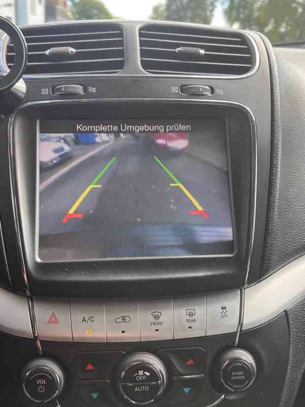 Fiat Freemont 2.0, 125 kW, r. v. 2014, manuál - foto 10