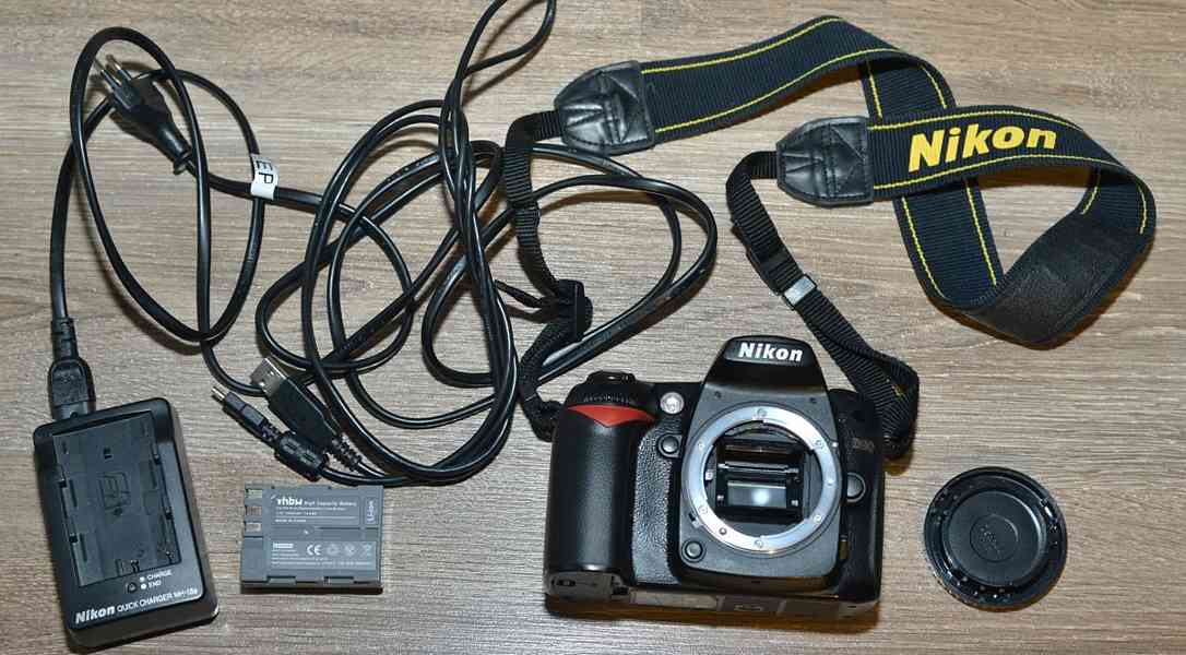 Nikon D90 **APS-C CMOS 12,3 MPix*HDV 19000 Exp. - foto 3