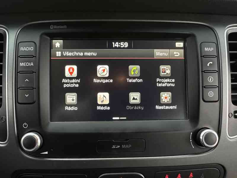 Kia Carens 1.7CRDi 104kW/7-míst/ČR/1MAJ - foto 29