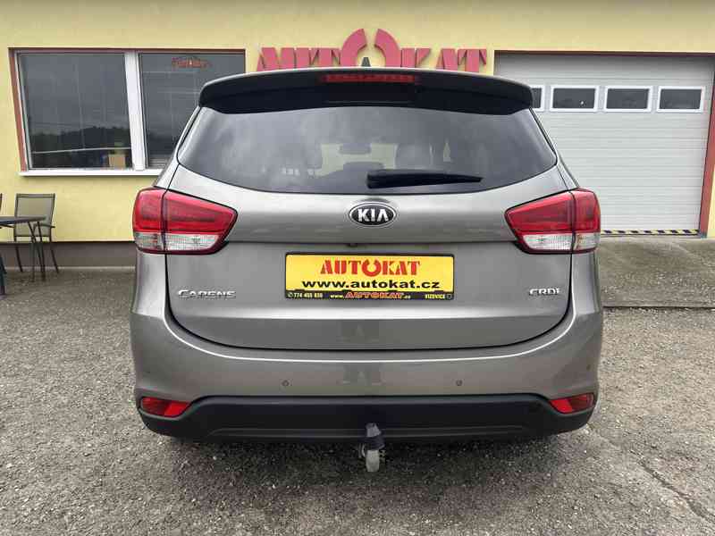 Kia Carens 1.7CRDi 104kW/7-míst/ČR/1MAJ - foto 4