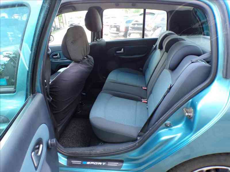 Renault Clio 1,2 i 43kW - SPORT - foto 9