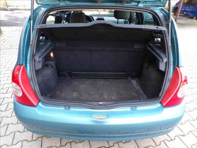 Renault Clio 1,2 i 43kW - SPORT - foto 10