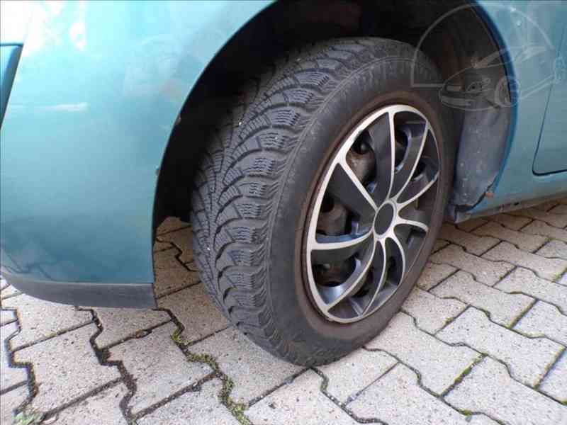 Renault Clio 1,2 i 43kW - SPORT - foto 14