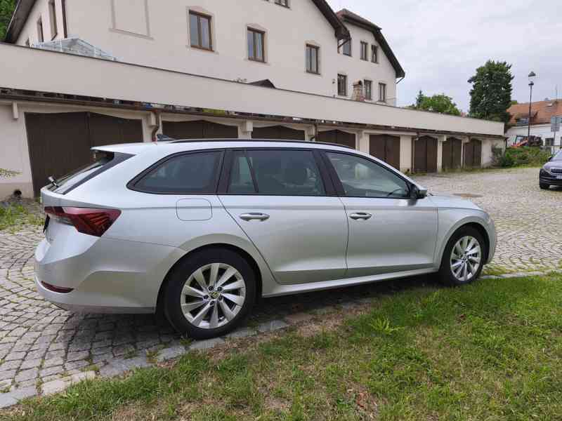 Škoda Octavia, Combi 2.0 TDI 4x4 DSG tažné zařízení ČR DPH - foto 12