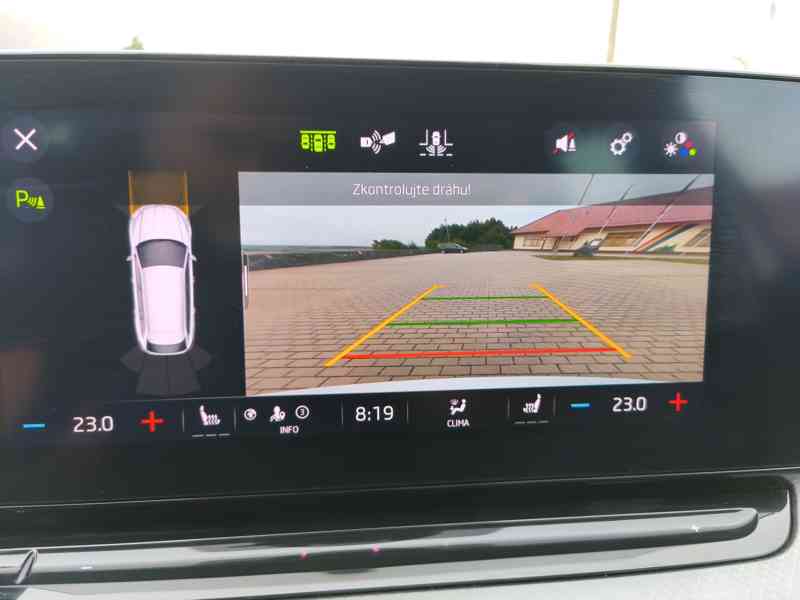 Škoda Octavia, Combi 2.0 TDI 4x4 DSG tažné zařízení ČR DPH - foto 41
