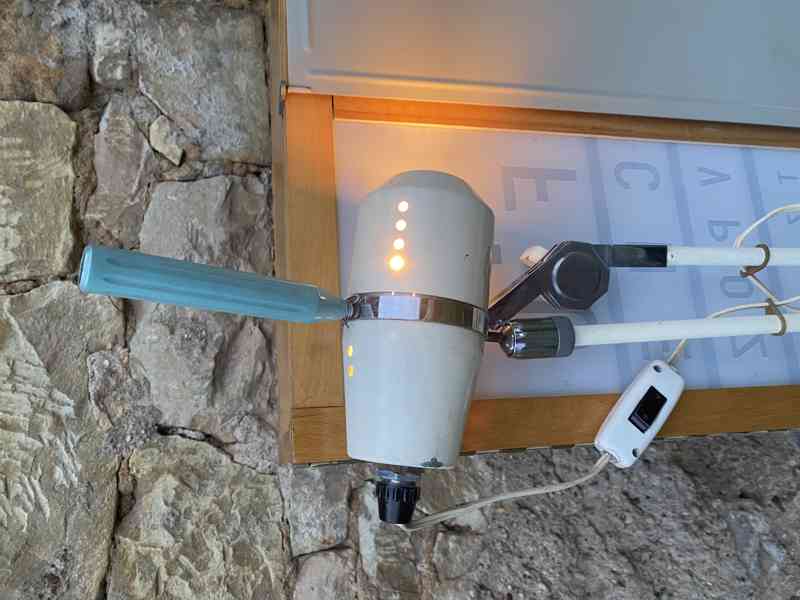 Nástěnná technická lampa - oční ordinace 80.léta - foto 2