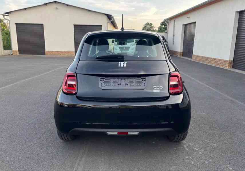Fiat 500E, elektro - foto 5