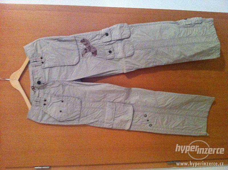Béžové kalhoty s vyšivkou - NOVÉ - foto 1