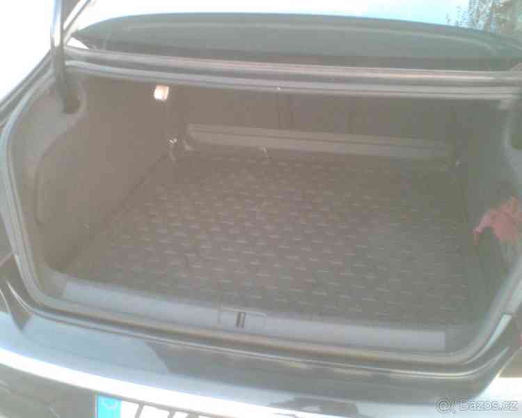 Volkswagen Passat CC 2,0 125kW,TDI,4x4,automat - foto 14