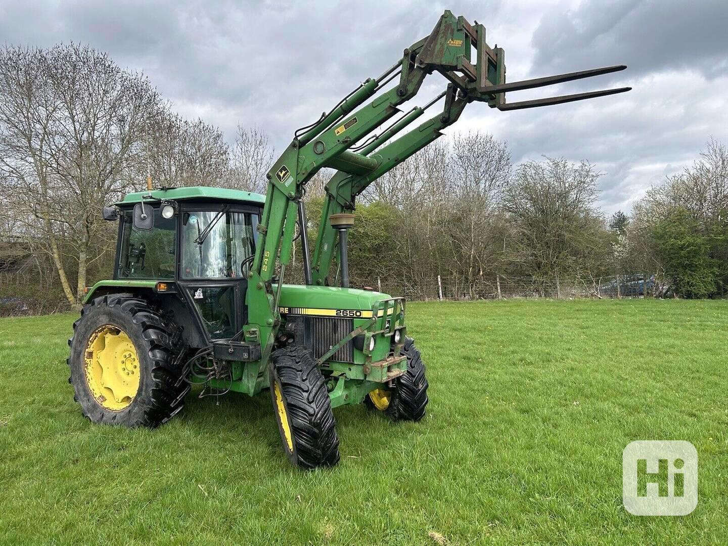  Traktor John Deere 2650/245JD - velmi dobrý stav - foto 1