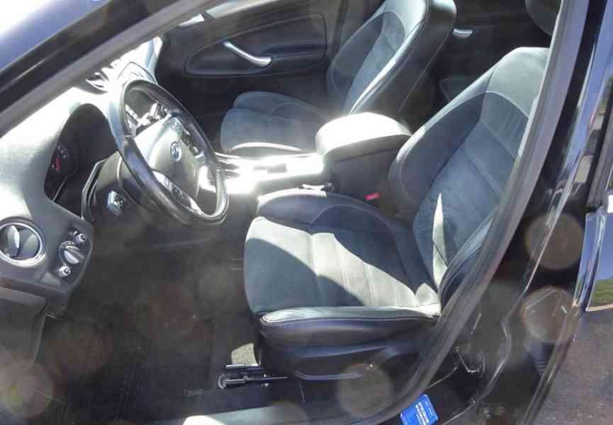 Ford Mondeo 2.0i Combi r.v.2011 (149 kw) AUTOMAT - foto 15