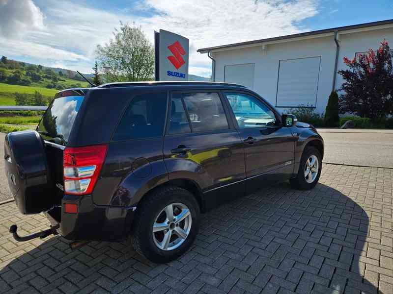 Suzuki Grand Vitara 3.2i V6 4x4 Aut. benzín 171kw - foto 4