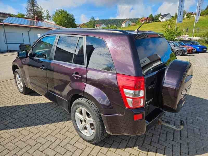 Suzuki Grand Vitara 3.2i V6 4x4 Aut. benzín 171kw - foto 5