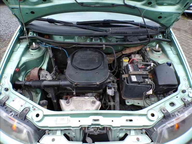 Fiat Punto 1,2 i POSILOVAČ ŘÍZENÍ - foto 12