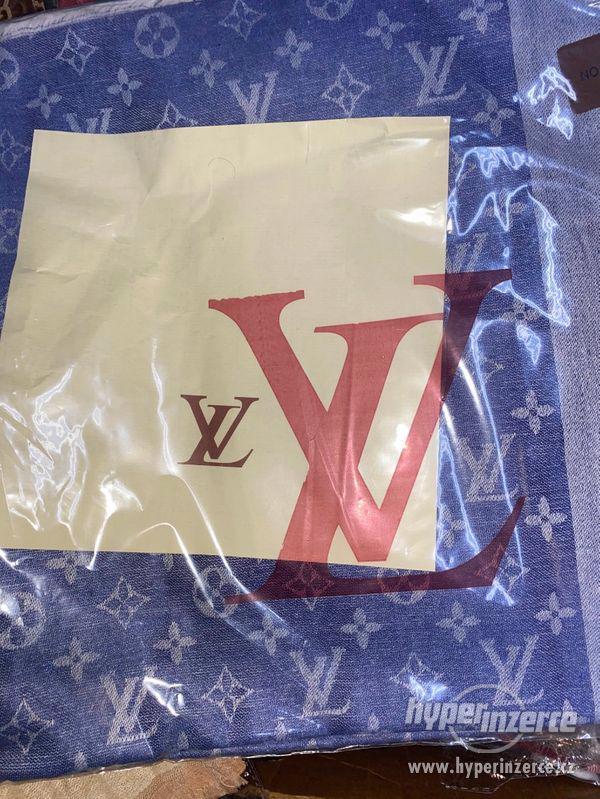 Šátek LV LOUIS VUITTON velký čtverec 160cmx160cm - foto 4