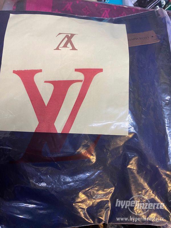 Šátek LV LOUIS VUITTON velký čtverec 160cmx160cm - foto 11