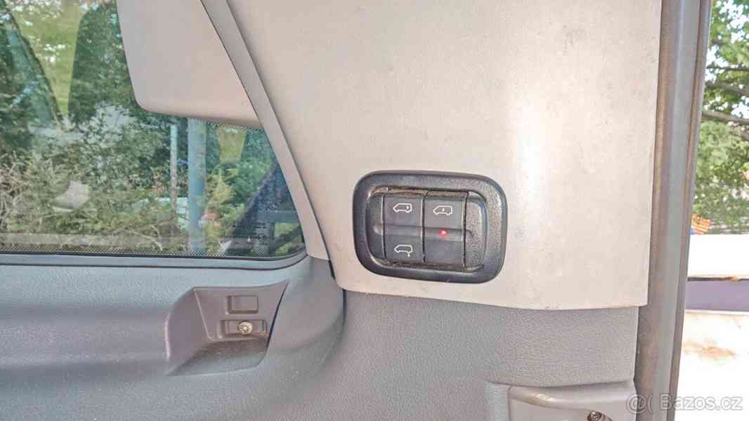 Mercedes-Benz Viano 2,2 639 CDI/ 110kW (2003) - foto 10