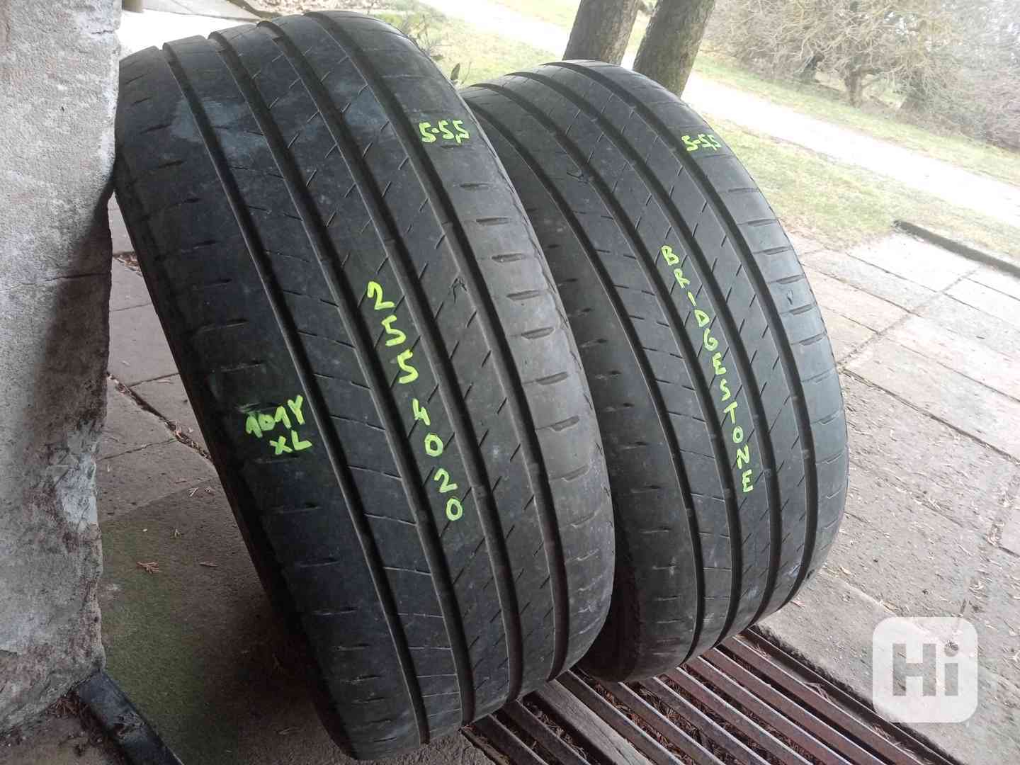 Letní pneu 2kusy 255/40/20 vzorek 75% BRIDGESTONE - dobírka - foto 1