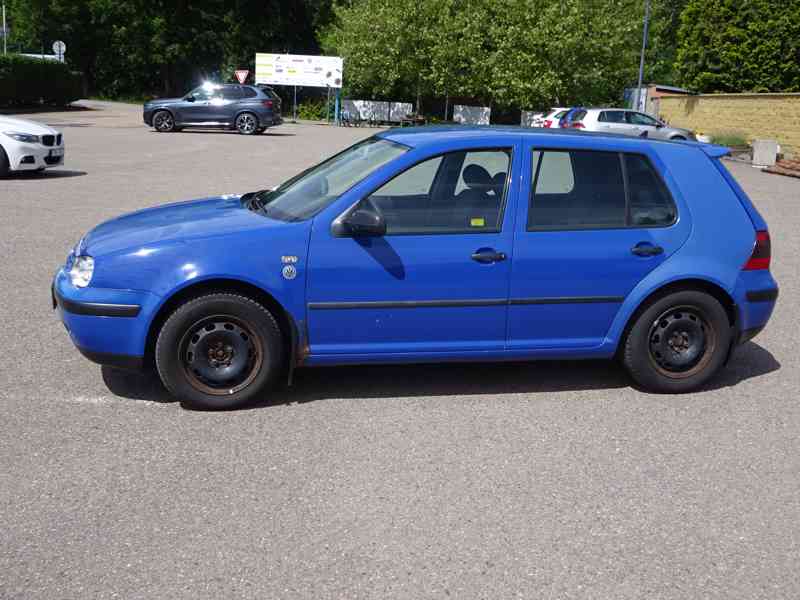 VW Golf 1.6i r.v.2001 (77 kw) stk:8/2025 - foto 3