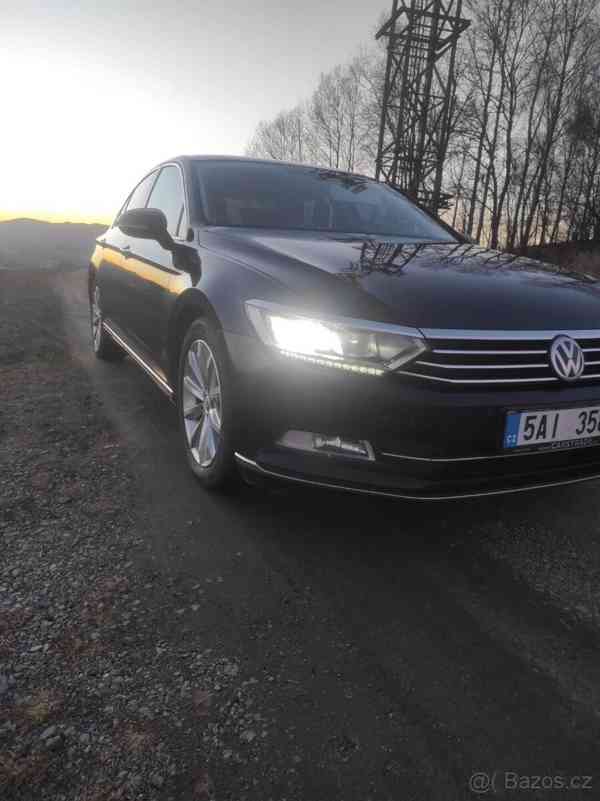 Volkswagen Passat 2,0   B8 - foto 3