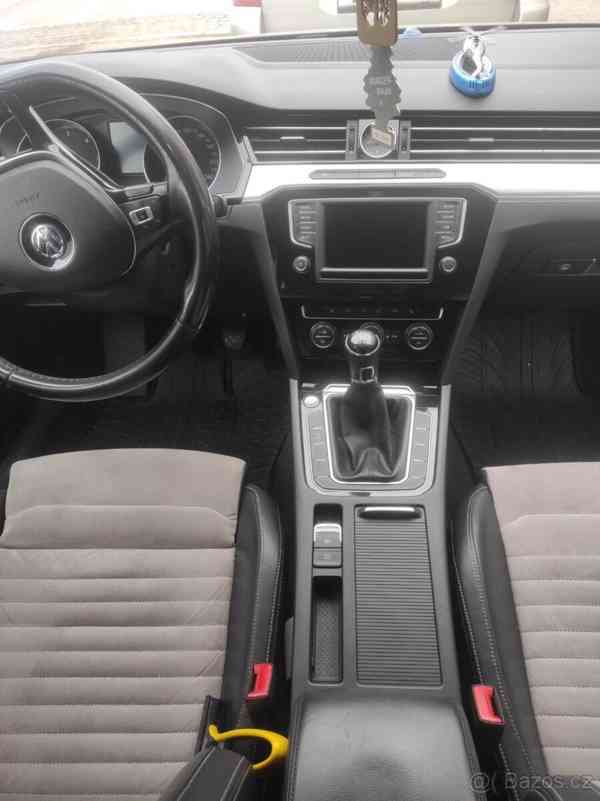 Volkswagen Passat 2,0   B8 - foto 6