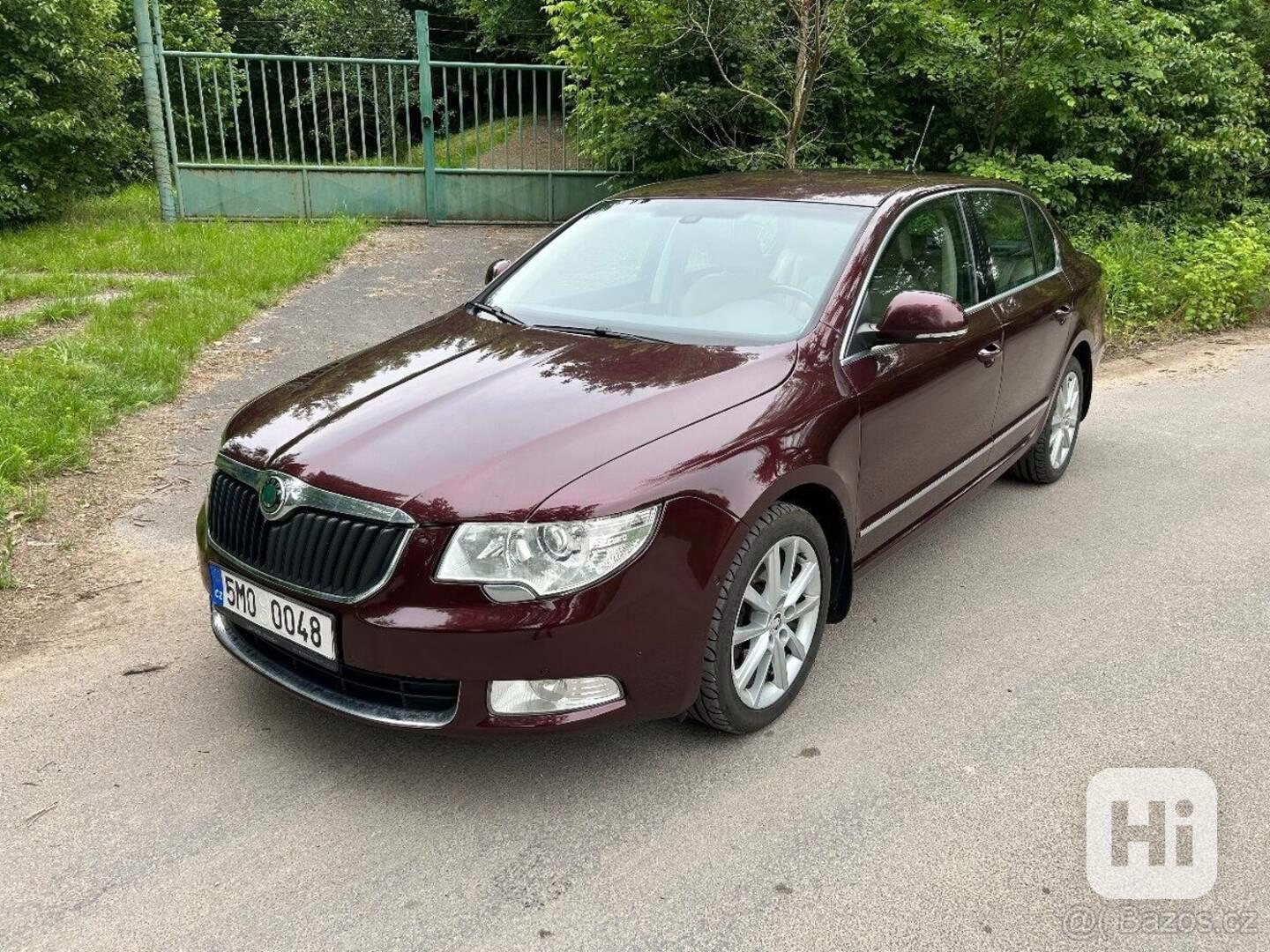 Škoda Superb 2,0   2 - foto 1