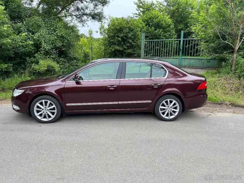 Škoda Superb 2,0   2 - foto 10