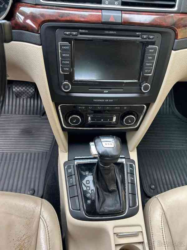 Škoda Superb 2,0   2 - foto 11