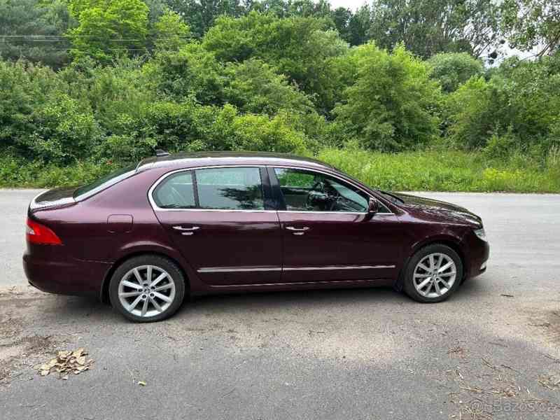 Škoda Superb 2,0   2 - foto 7