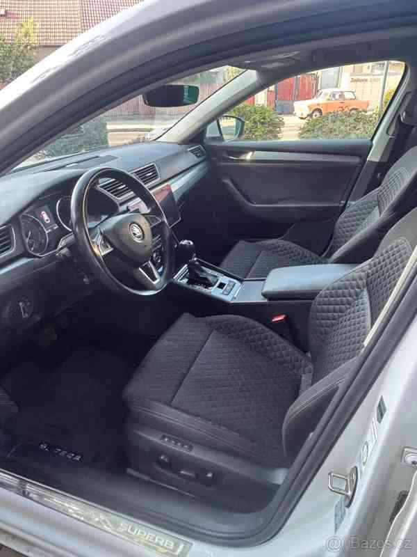 Škoda Superb 2,0   TDI servisováno - foto 4